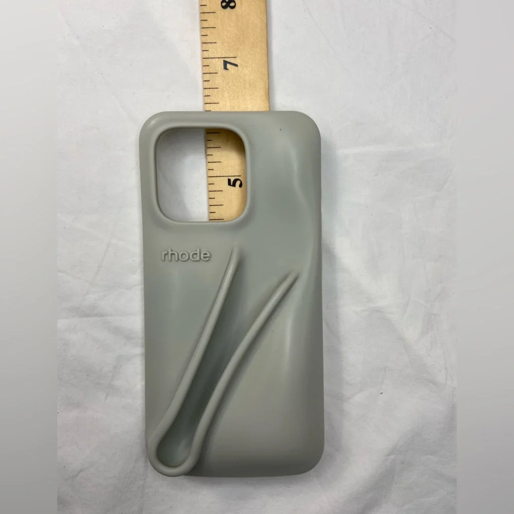 RHODE Gray Lip Case Iphone 16 Pro‎ NIB